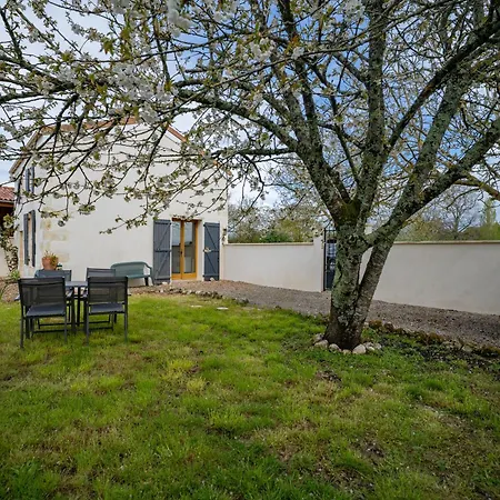 Holiday home Havre De Paix En Charente Maritime Avec 3 Formules D Sur Mesure De 1 A 14 Voyageurs Gemozac