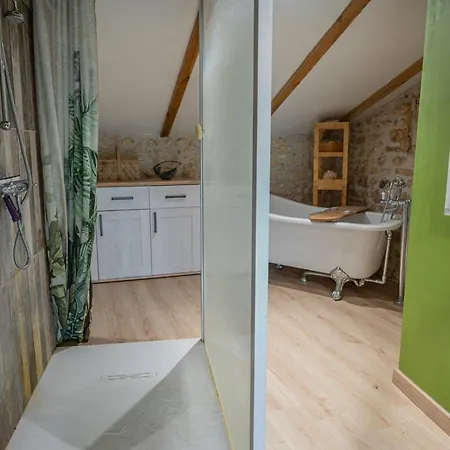Havre De Paix En Charente Maritime Avec 3 Formules D Sur Mesure De 1 A 14 Voyageurs *